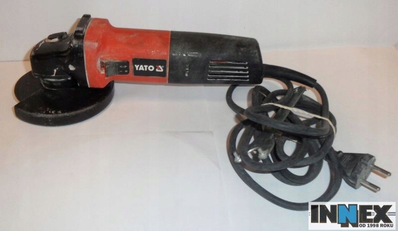 SZLIFIERKA KĄTOWA YATO YT-8210