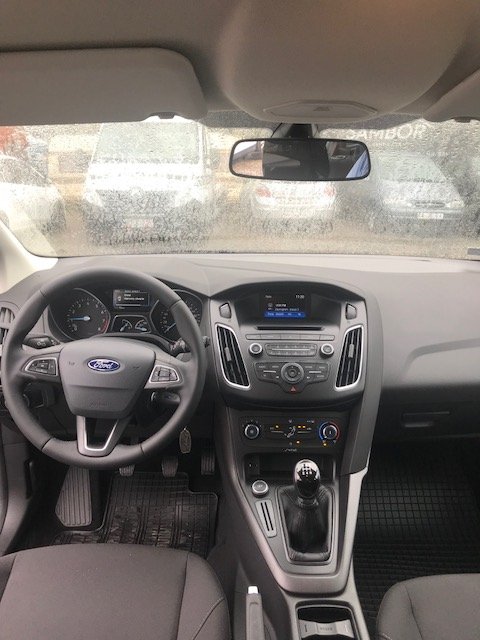 Wynajem NOWY ford Focus 2018 r Sambor rent a car