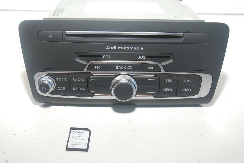  AUDI  A1  RADIO  NAWIGACJA PLUS MAPY 8XA035192A 7371700579 