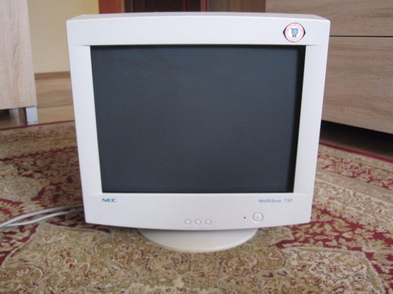 Monitor NEC MultiSync 75F - 17 cali