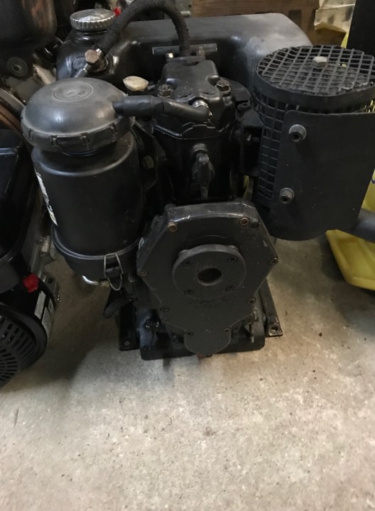 Silnik Hatz E 673 LS
