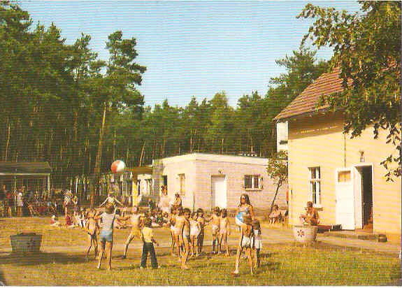 ŁUKĘCIN --- KOLONIA - SKRZAT --- DZIECI --- 1977