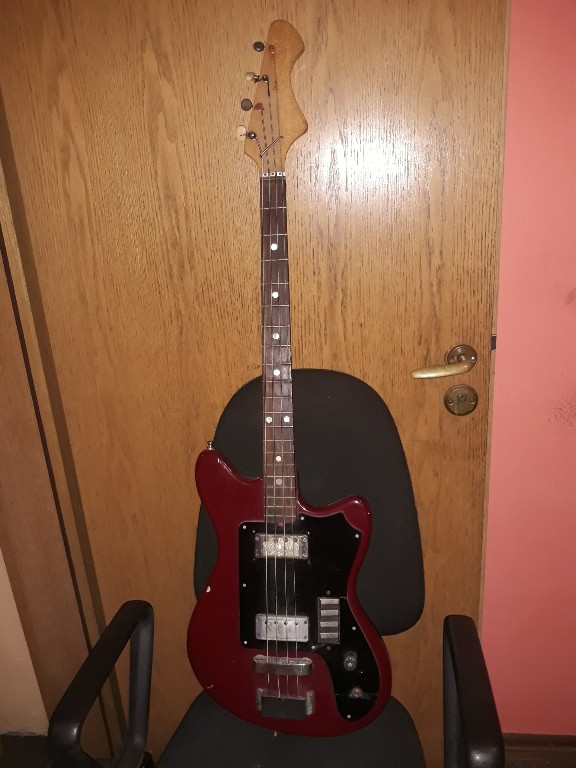 Gitara Jolana