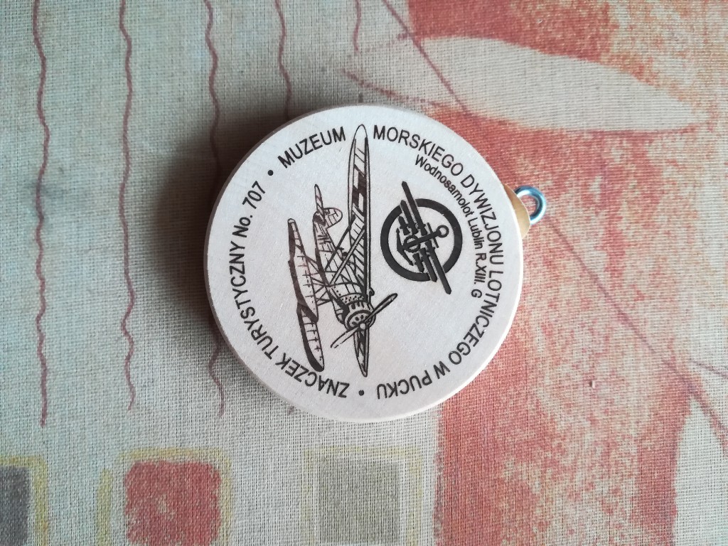 Znaczek Turystyczny 707 Puck Muzeum MDLot