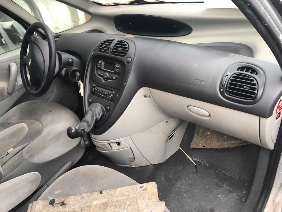deska rozdzielcza citroen xsara picasso