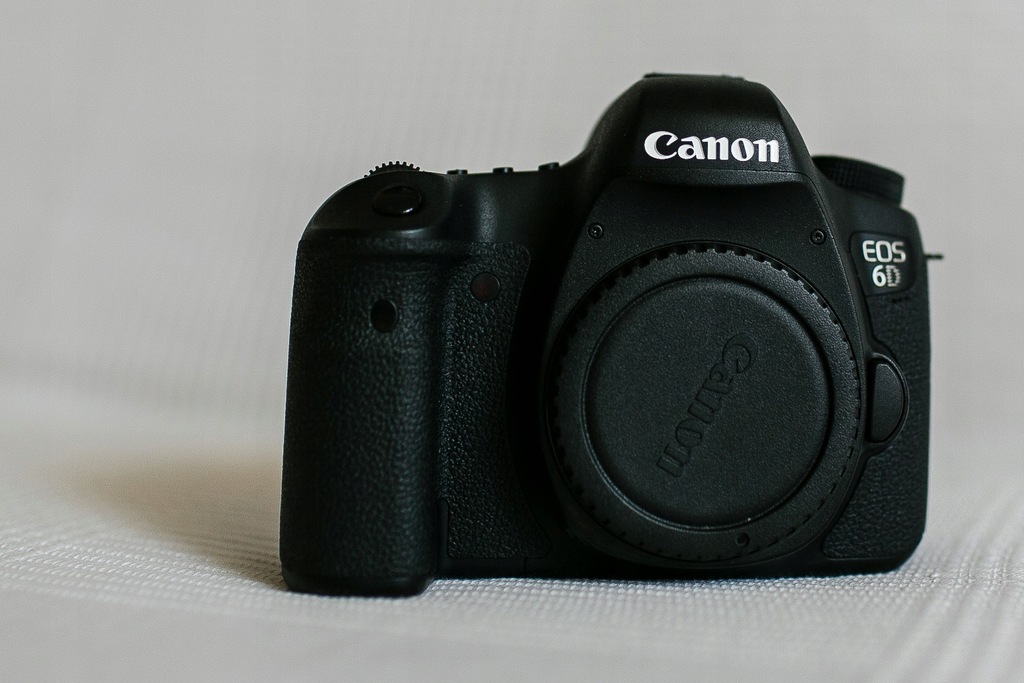 Canon EOS-6D- body