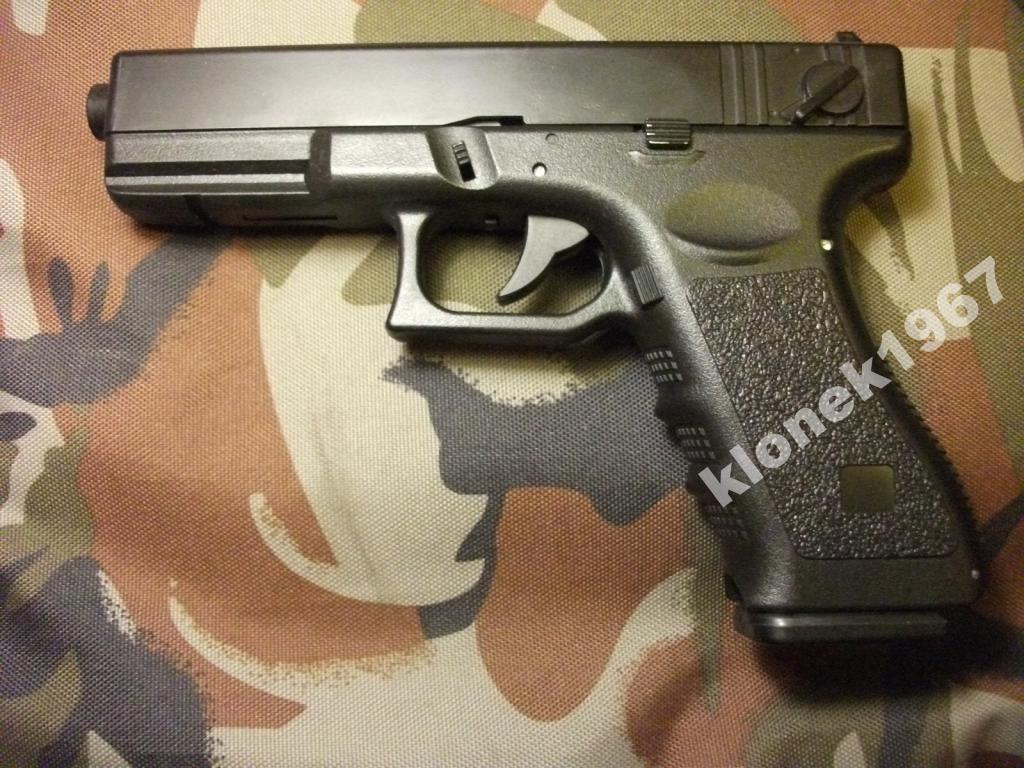 Glock 17- Pistolet ASG rozkładany HIT!!! Skala1:1