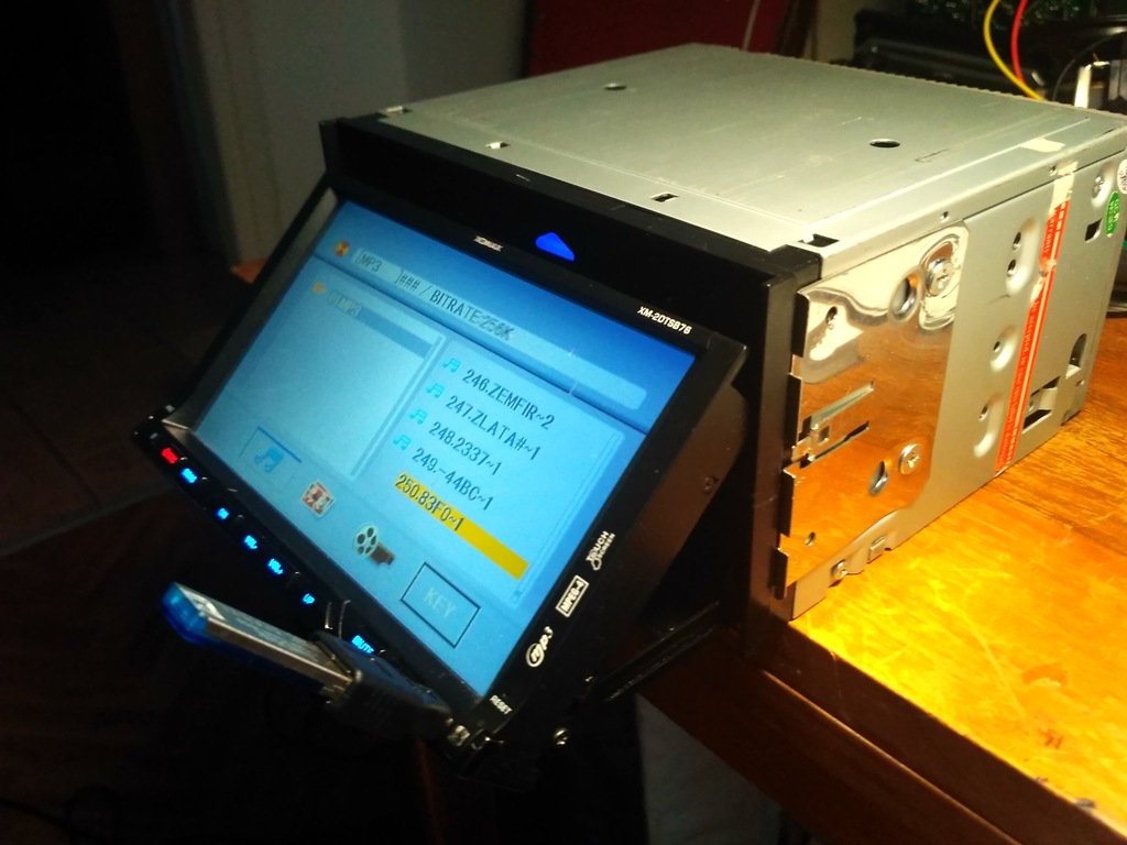 Radio Xomax XM-2 DTSB 76