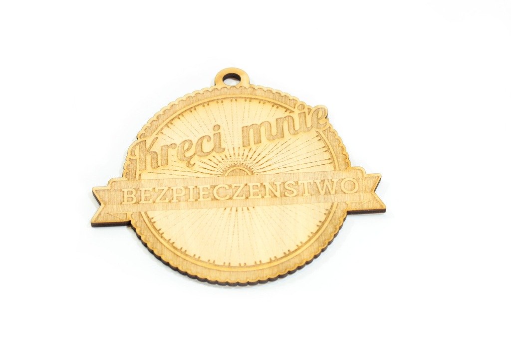 Купить Медаль ЭКО с любой гравировкой - 7 см, фанера.: отзывы, фото, характеристики в интерне-магазине Aredi.ru