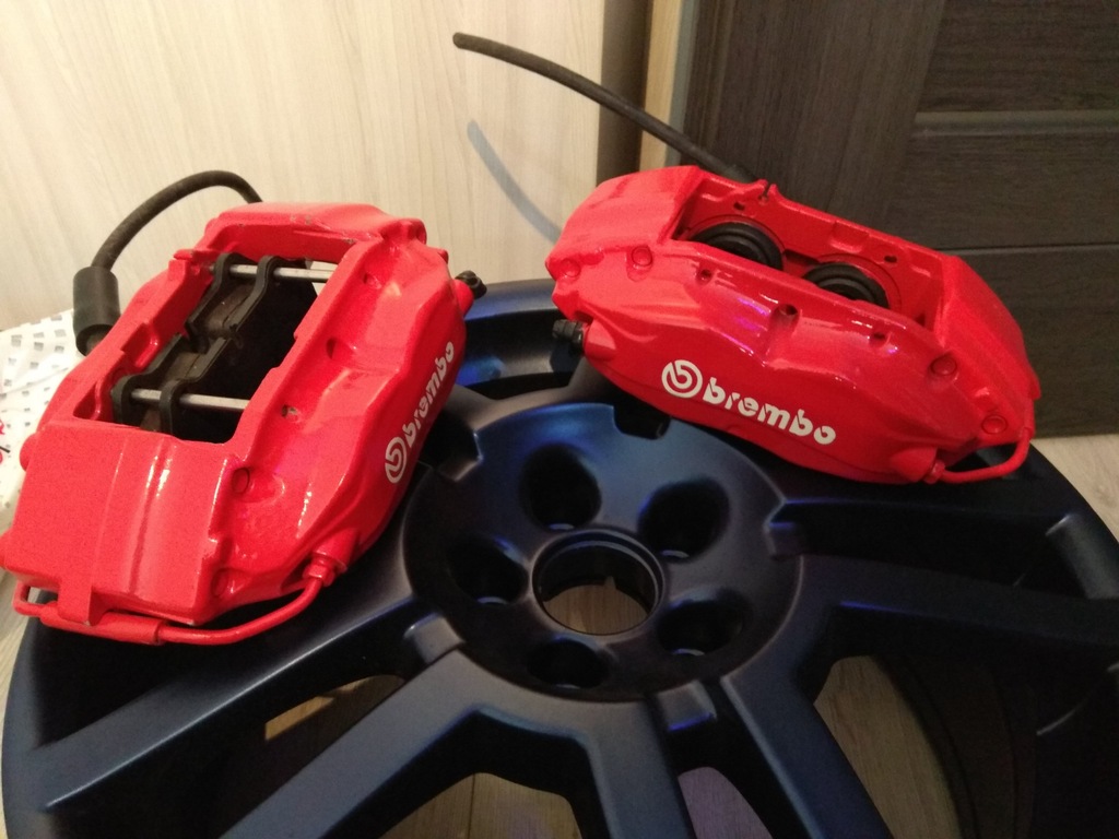 Zaciski Brembo BMW E38 4 tłoczek Przód SWAP