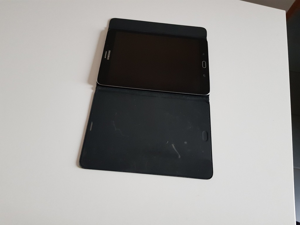 samsung tablet sm t715