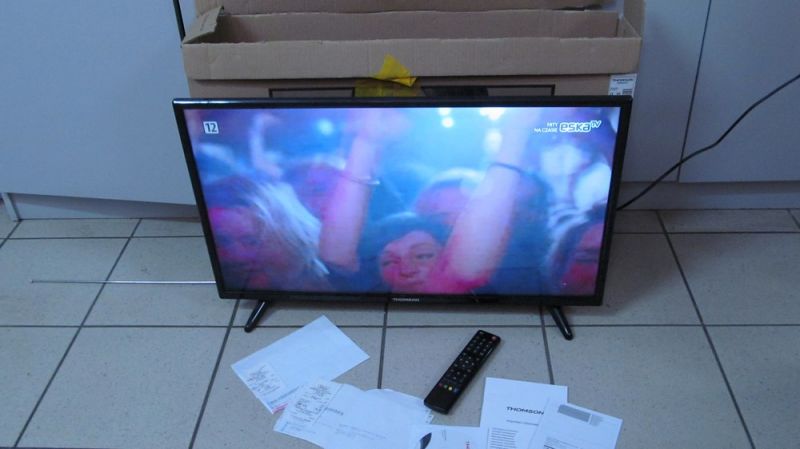 TELEWIZOR 32FA3103 THOMSON PARAGON 2016-11-25