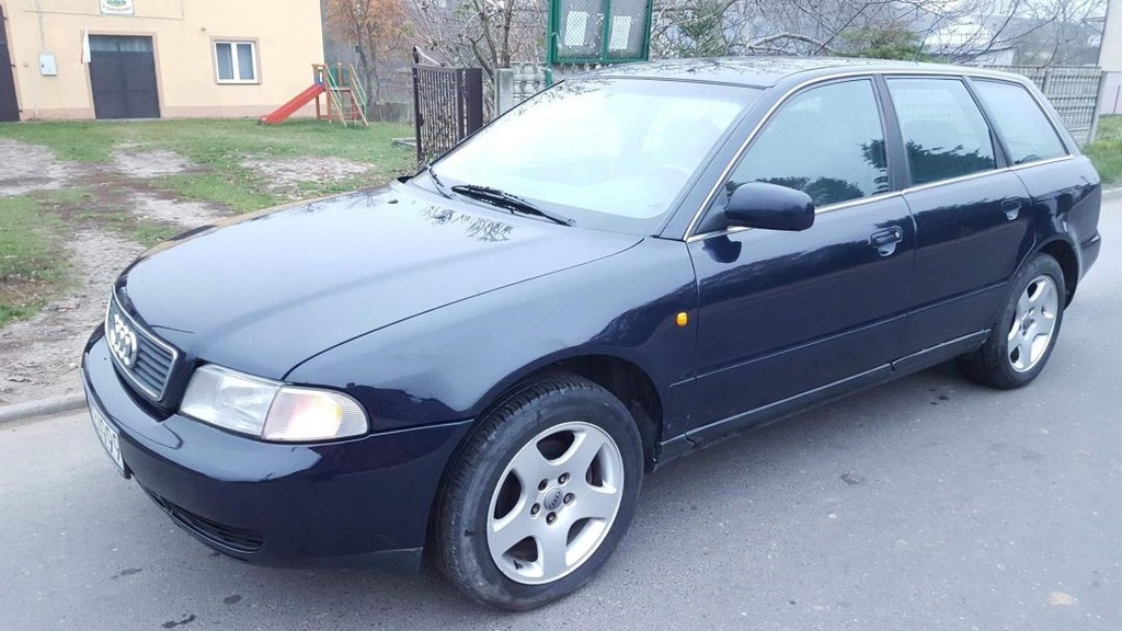 Audi A4 Audi A4 B5 1.8 kombi sprzedam/zamienie