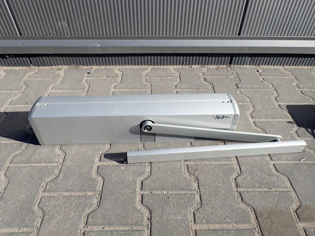 Napęd do drzwi skrzydłowych DORMA ED 200/98 230V