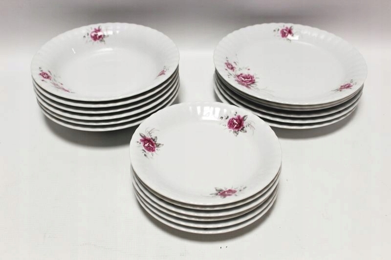 SERWIS OBIADOWY PORCELANA CHODZIEŻ 1852 149 6 OS,