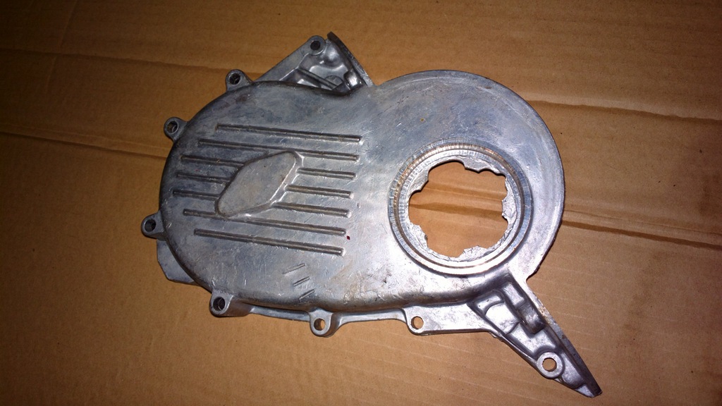 FIAT 125p POLONEZ FSO NOWA OBUDOWA DEKIEL ROZRZĄDU