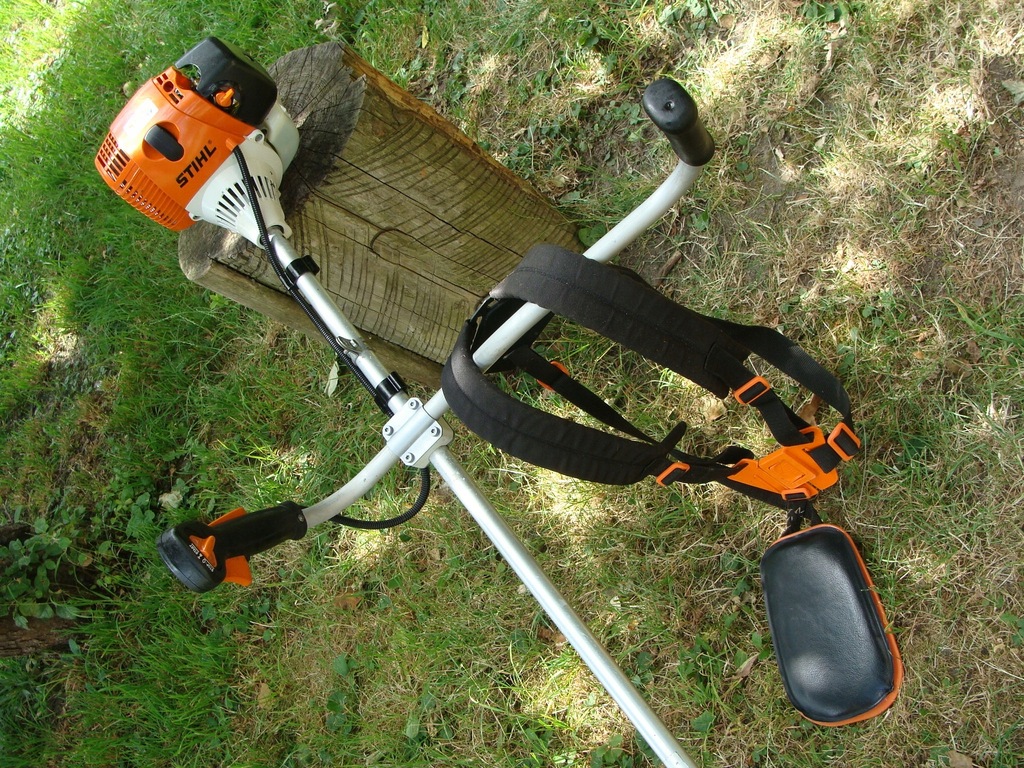 KOSA SPALINOWA STIHL FS 130 + NÓŻ !!! - 7442677942 - oficjalne archiwum