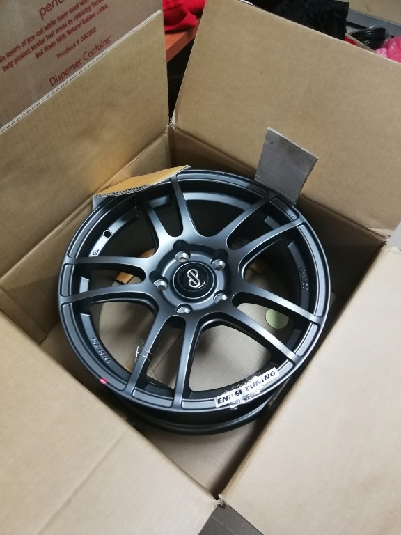 ENKEI YAMATO ORI 16 5x114 ET40 + OPONY
