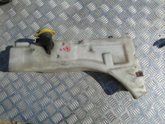 Zbiornik spryskiwaczy Jeep Cherokee XJ LIFT