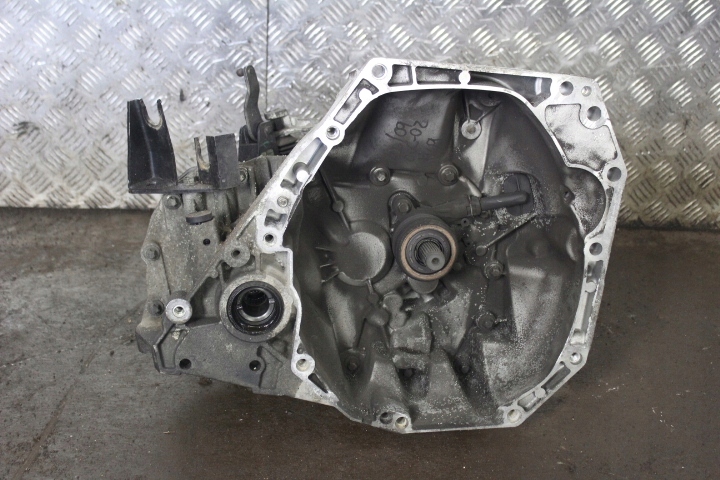 SKRZYNIA BIEGÓW NISSAN TIIDA 1.6
