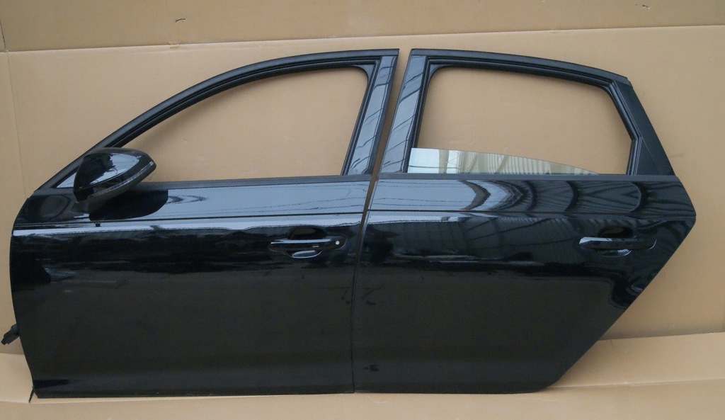 audi A4 B9 8W DRZWI LEWE TYŁ SEDAN KOMPLETNE LY9B