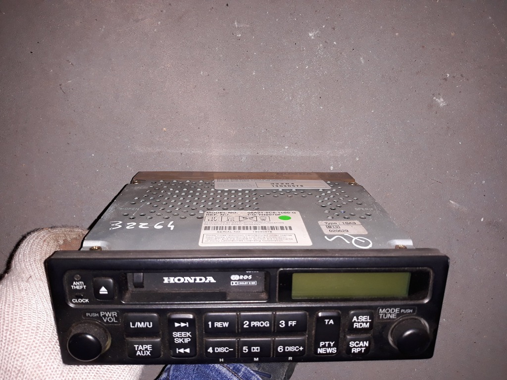 RADIO kasetowe Honda Accord Civic Hrv cr-v crv KOD