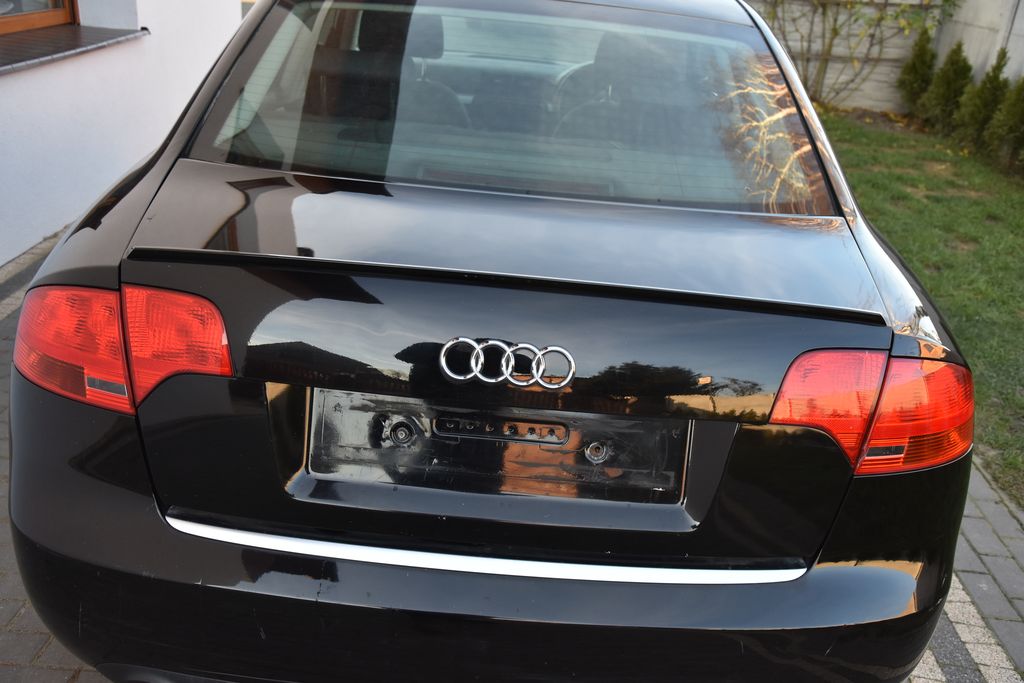 AUDI A4 B7 SEDAN KLAPA TYLNA TYŁ LY9B GWARANCJA