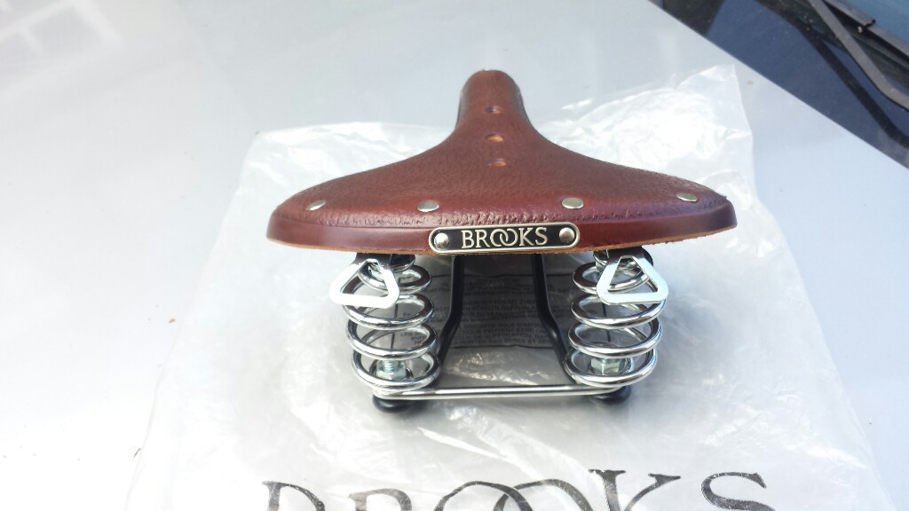 brooks b67s