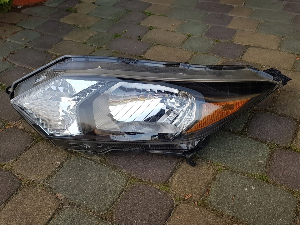 lampa przód Honda HRV 2017 7629205620 oficjalne