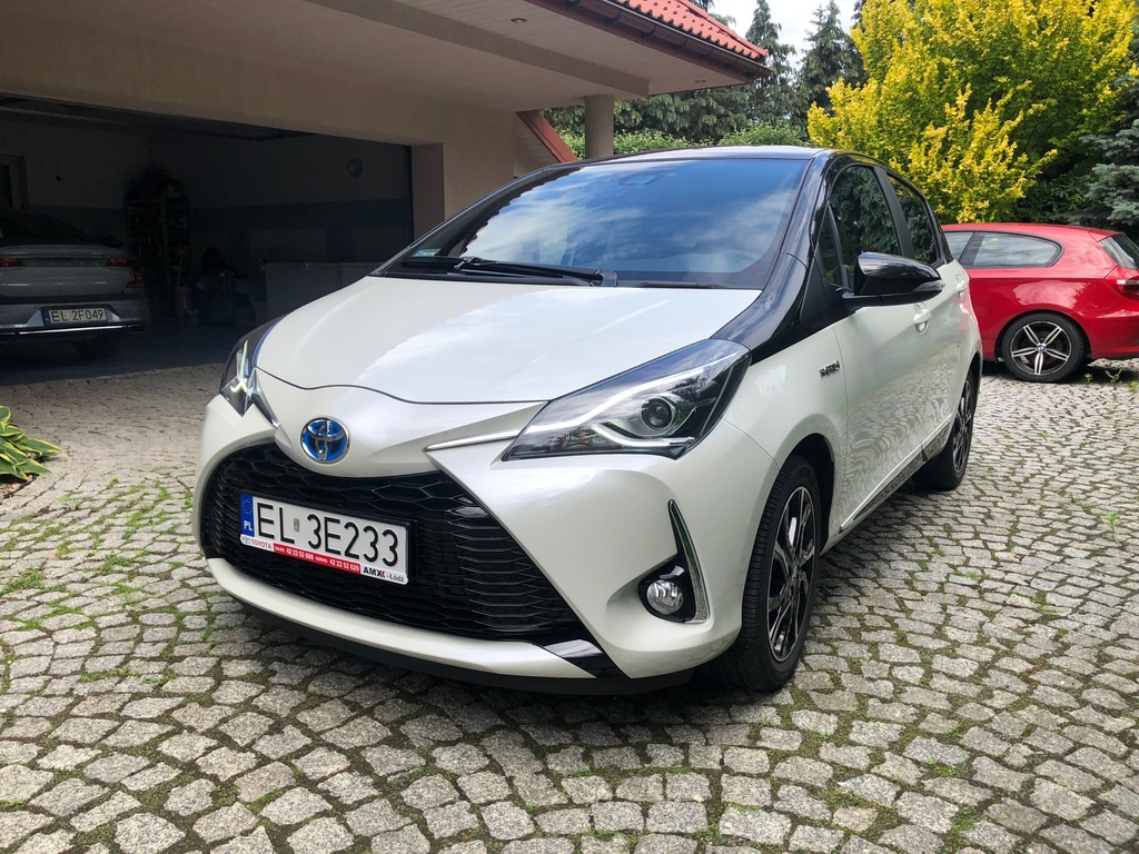 Toyota Yaris Selection Hybrid, 3700 km przebiegu