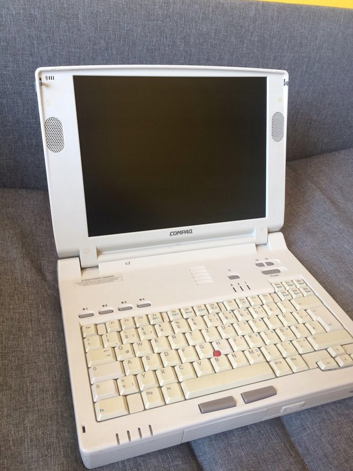 Stary laptop COMPAQ Armada 7750 MT 7467977171 oficjalne