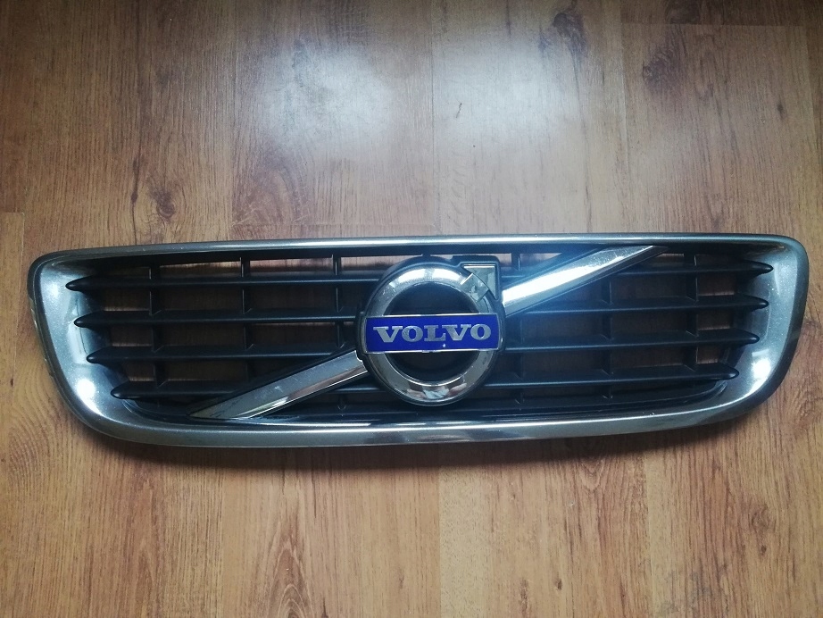 Grill Volvo S40 V50 Po Lifcie 10R - 7640299618 - Oficjalne Archiwum Allegro