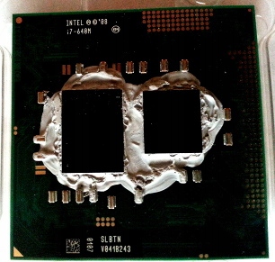 Intel Core i7-640M 2,8Ghz w turbo - 3,46Ghz