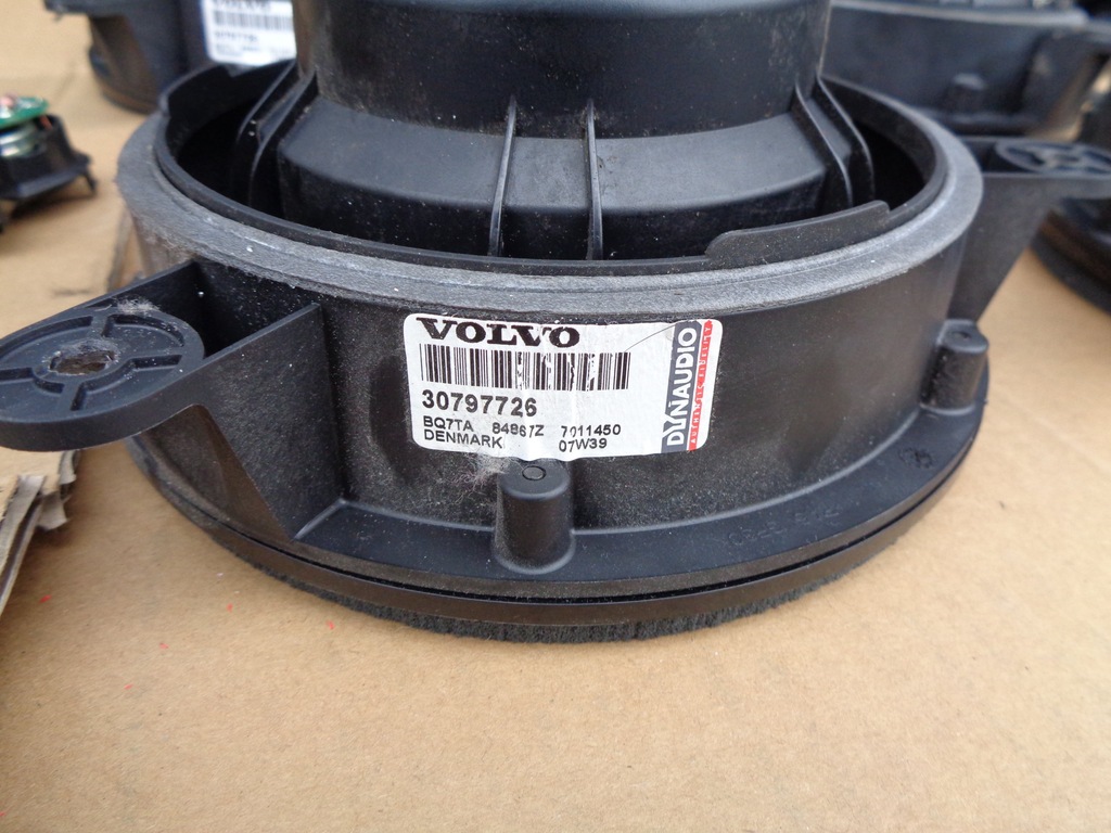 VOLVO S40 V50 GŁOŚNIKI DYNAUDIO PREMIUM SOUND - 7263540097 - oficjalne