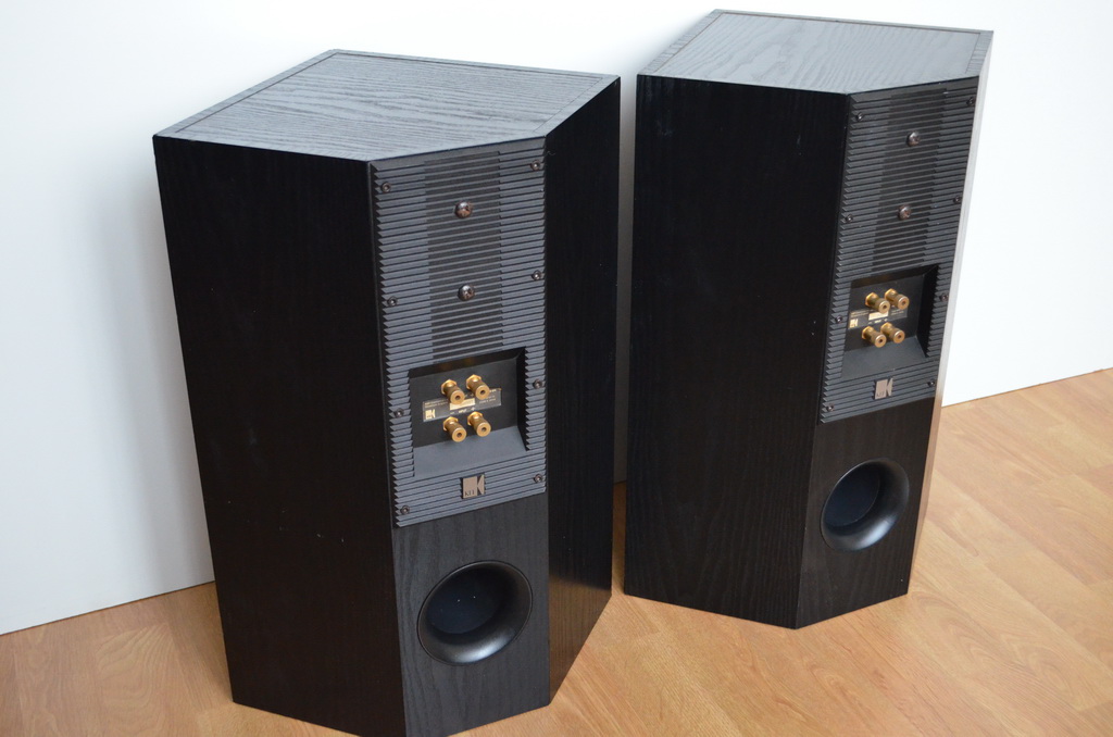 kef c200sw
