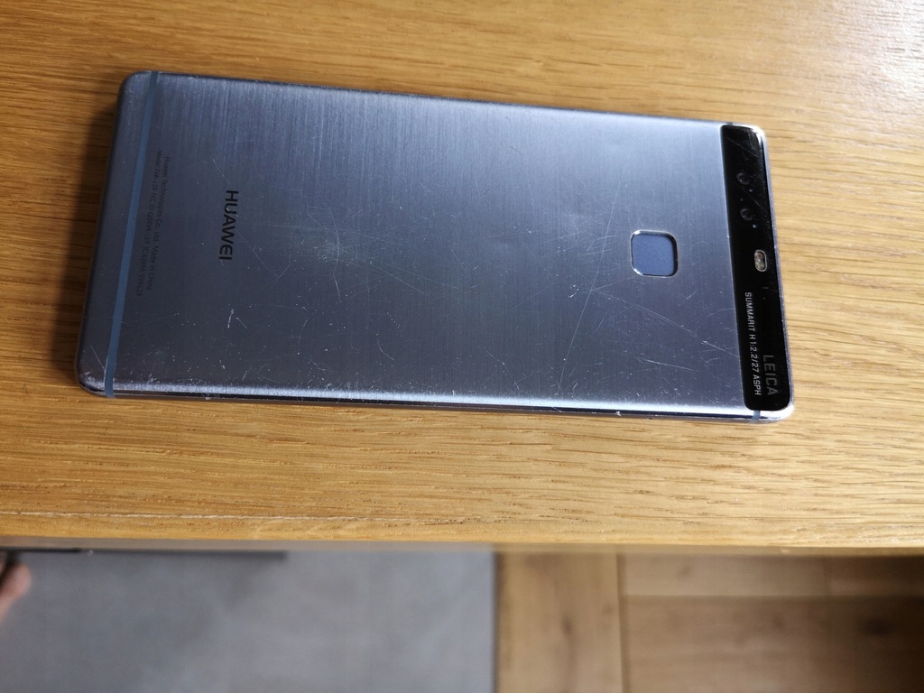 Huawei P9 pobity wyświetlacz