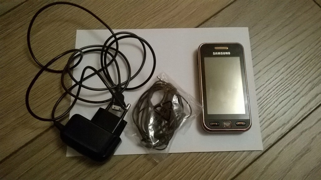 Samsung Player One GT-S5230 Limited Gold Design