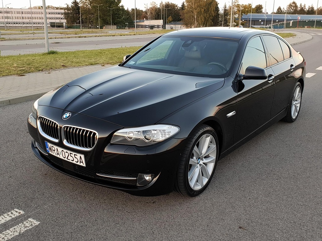 BMW F10 530D 258km INDIVIDUAL PEŁNE WYPOSAŻENIE