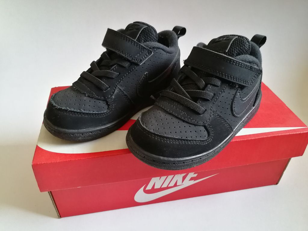 nike court borough 25