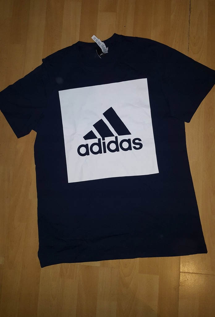 Adidas Koszulka T shirt L