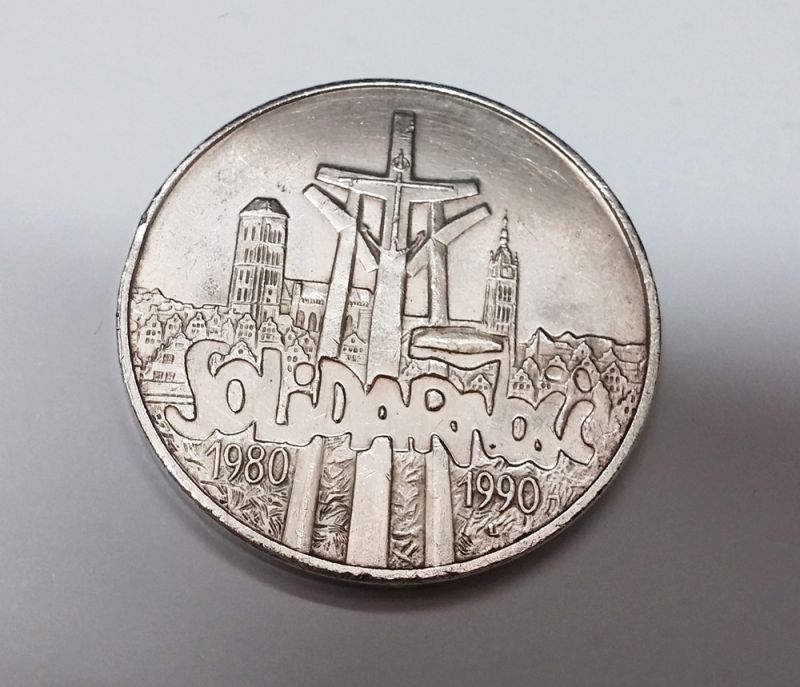 Moneta Jednozłotowa Wykonana Jest Z Miedzi MONETA SOLIDARNOŚĆ TYP A 1990 100000ZŁ - 7170012524 - oficjalne