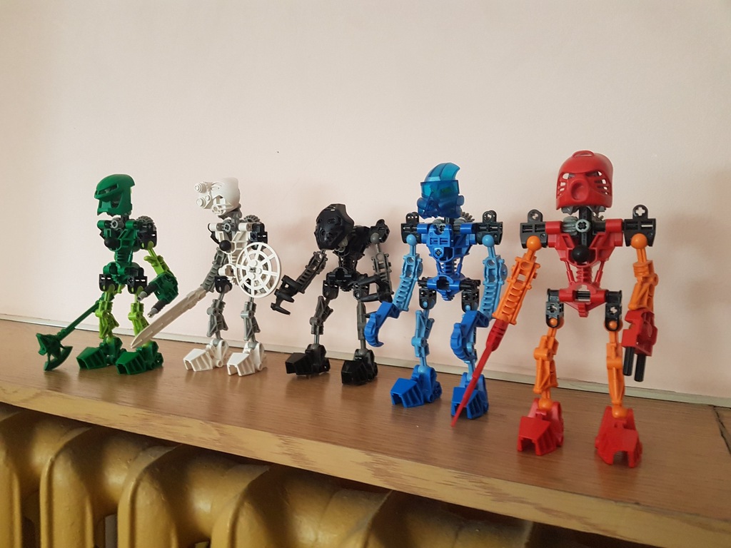 BIONICLE 2001 PIERWSZA SERIA UNIKAT 5 figurek
