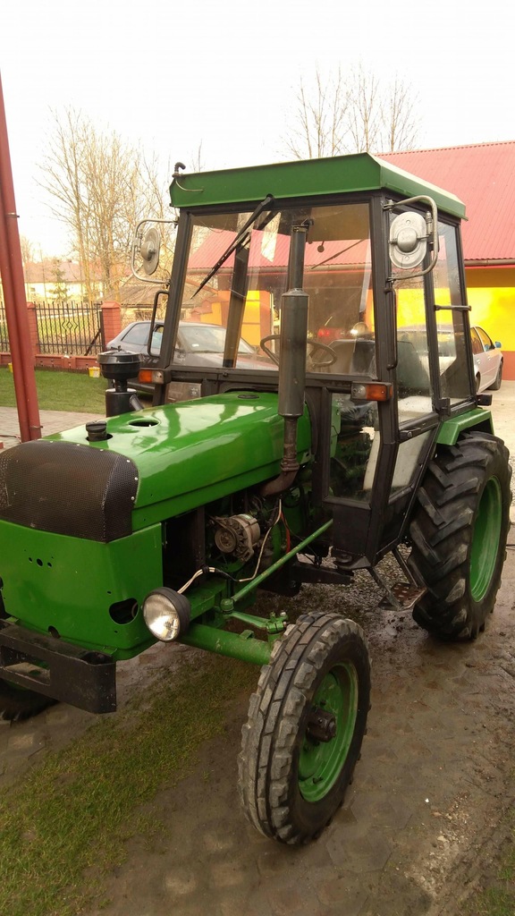 Traktor Farm Mot 250D