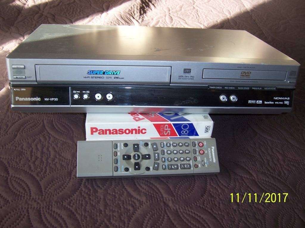 Panasonic Combo DVDVHS NVVP 30 7041944141 oficjalne archiwum Allegro