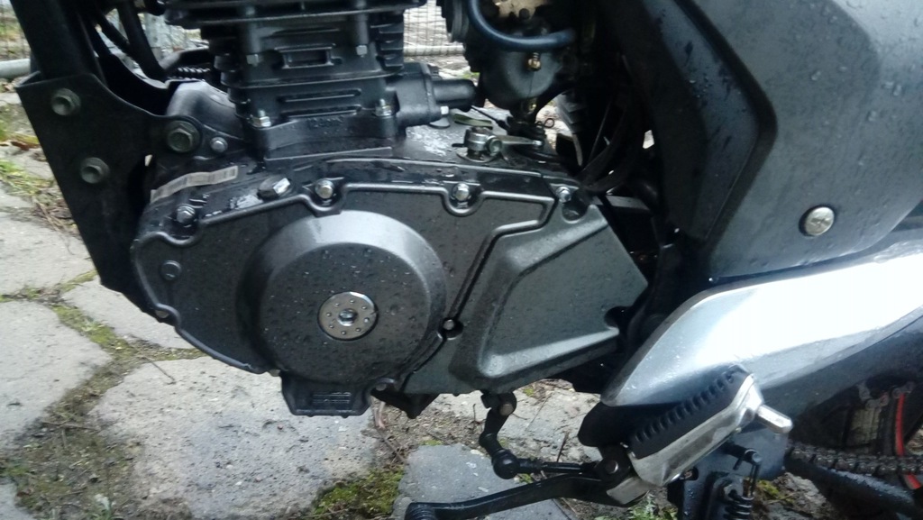KEEWAY RKV 125 SILNIK