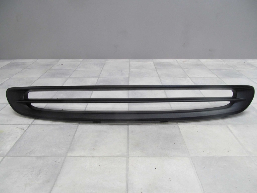 SMART FORFOUR 454 GRILL ATRAPA GORNA 04-06