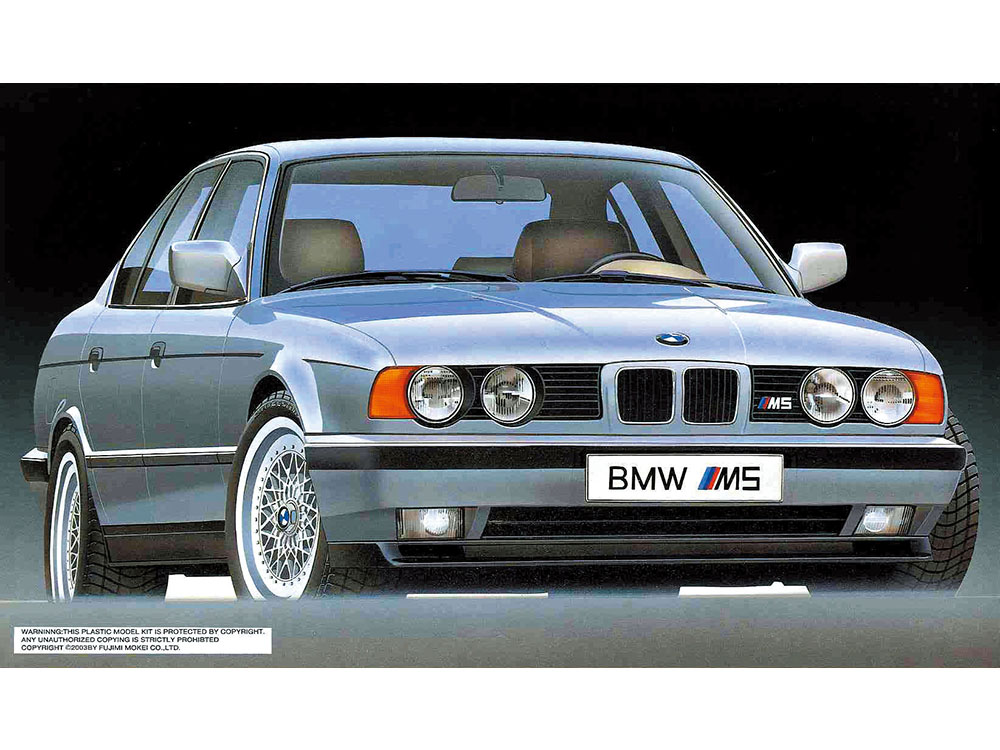 Samochód BMW M5 E34 model 120942 Fujimi 7553050531