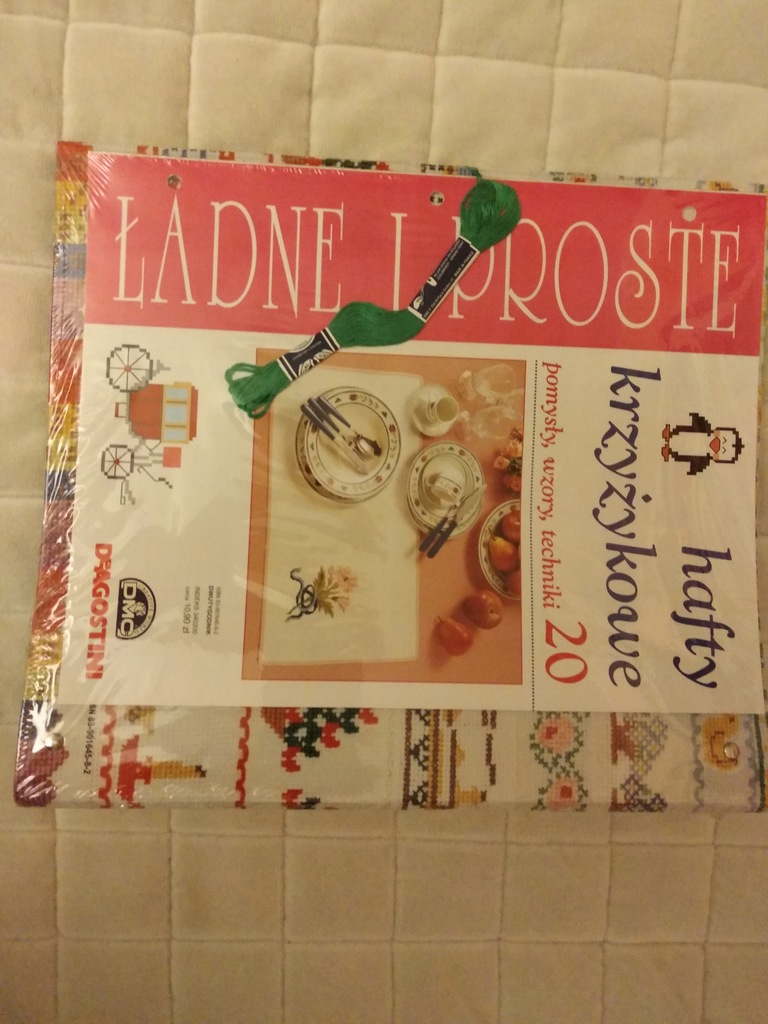 Ładne i proste hafty krzyżykowe De Agostini Polska