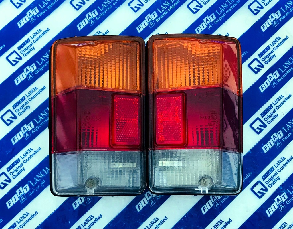 Tylne lampy BAMBINO Polski Fiat 126p 126 Personal