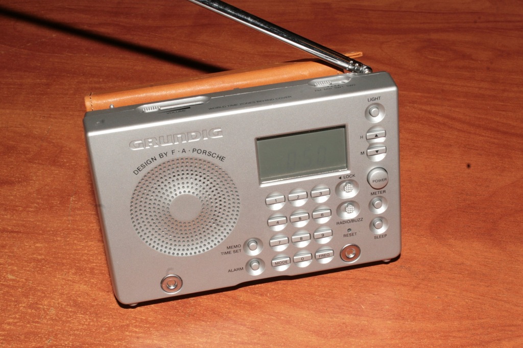 Radio Grundig YB-P 2000 by  - 7101102408 - oficjalne archiwum  Allegro